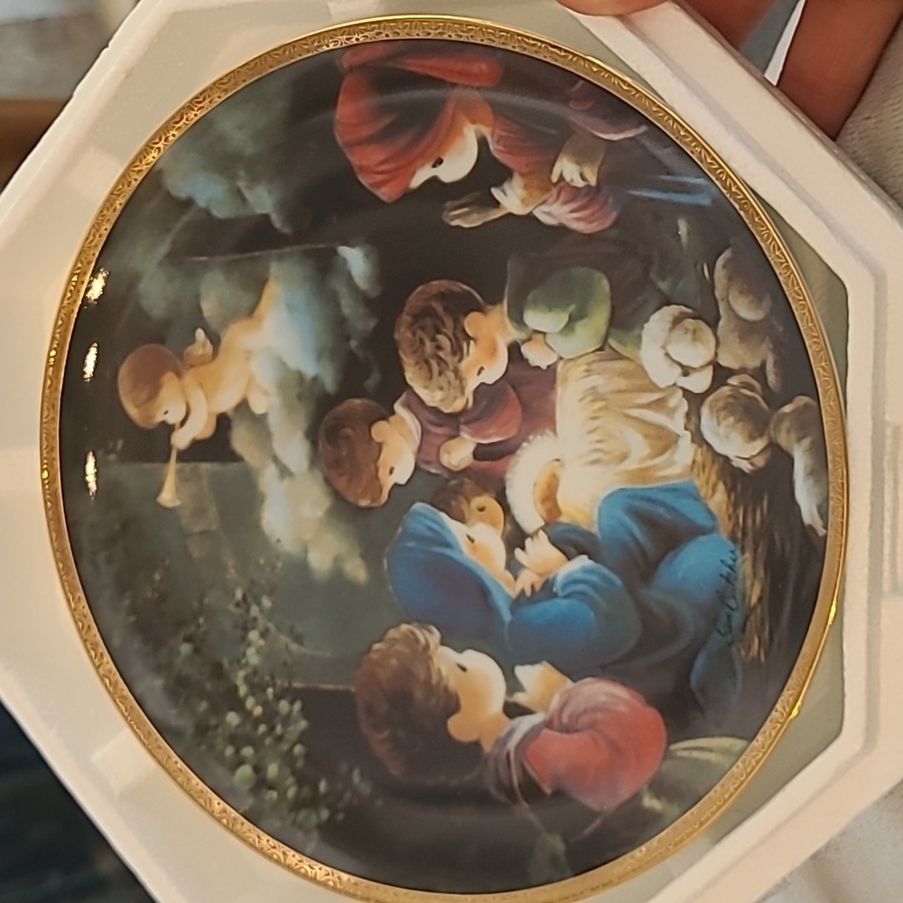 Precious Moments "Adore Him" Plate